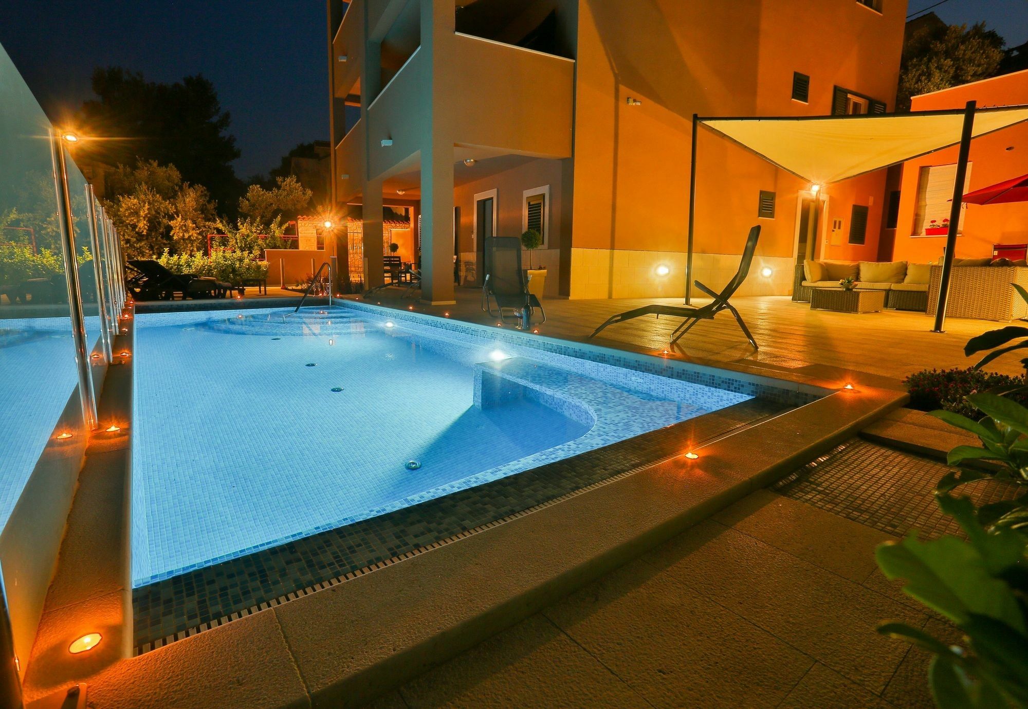 Apartments Marly Trogir Exteriör bild