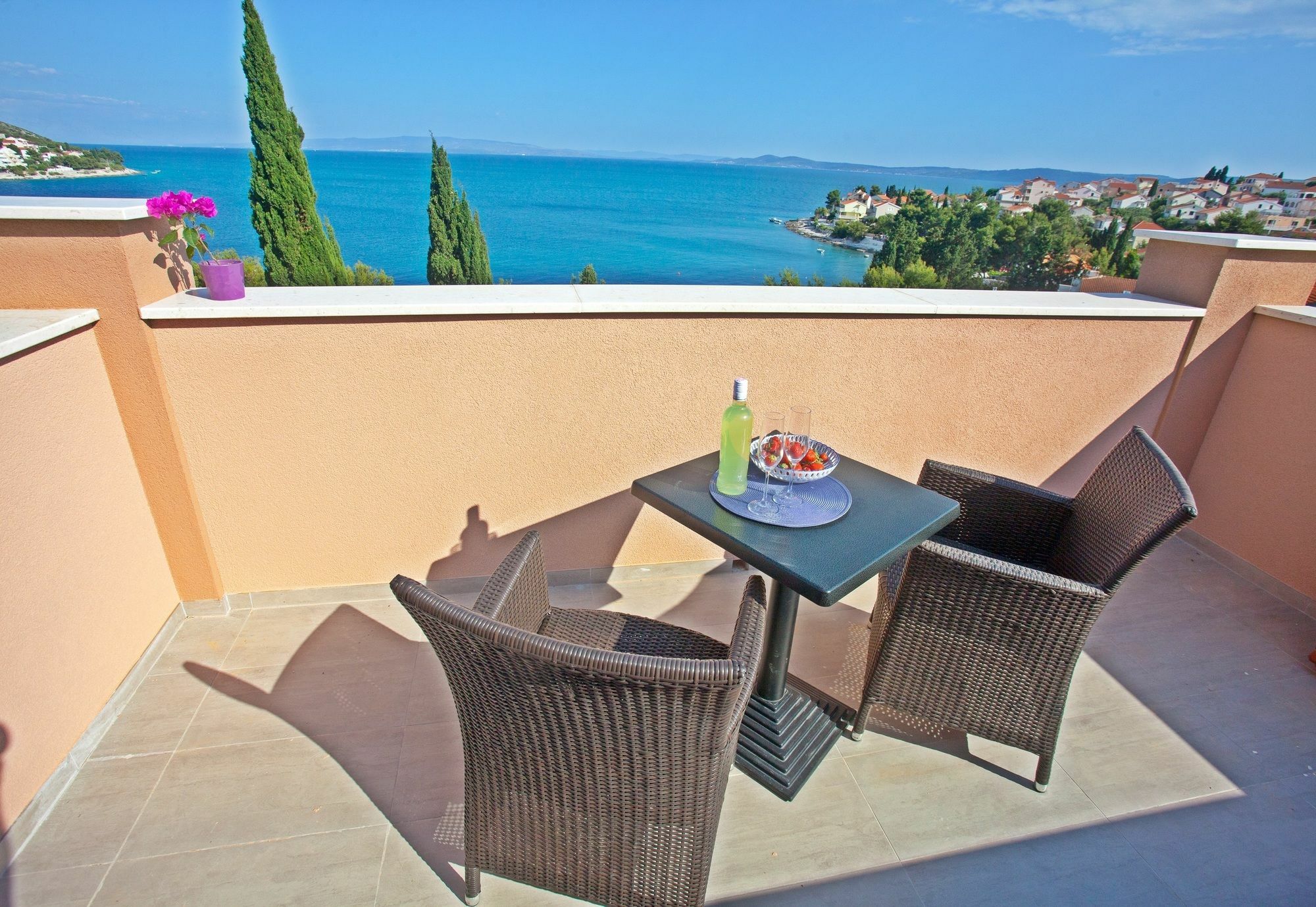 Apartments Marly Trogir Exteriör bild