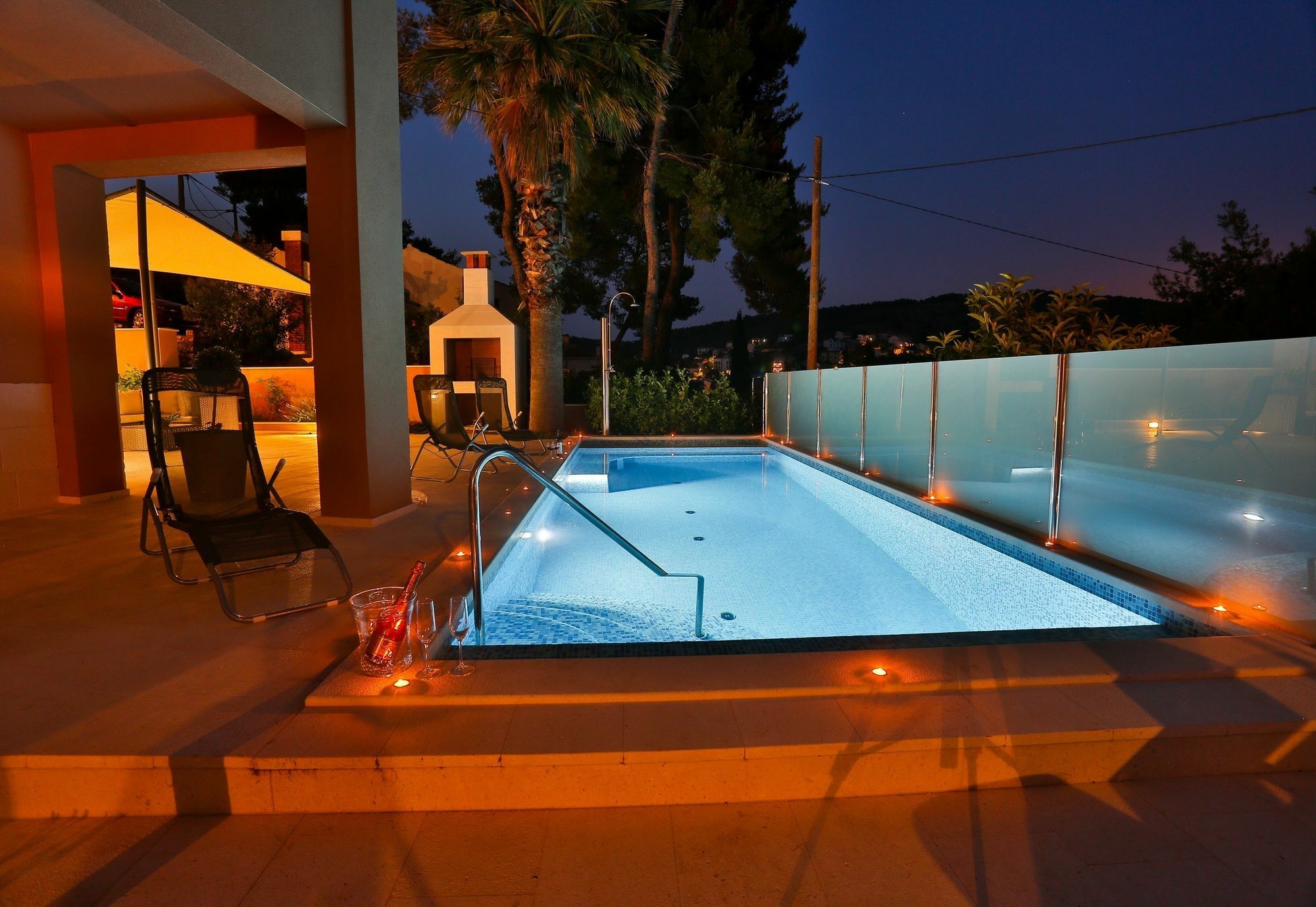 Apartments Marly Trogir Exteriör bild