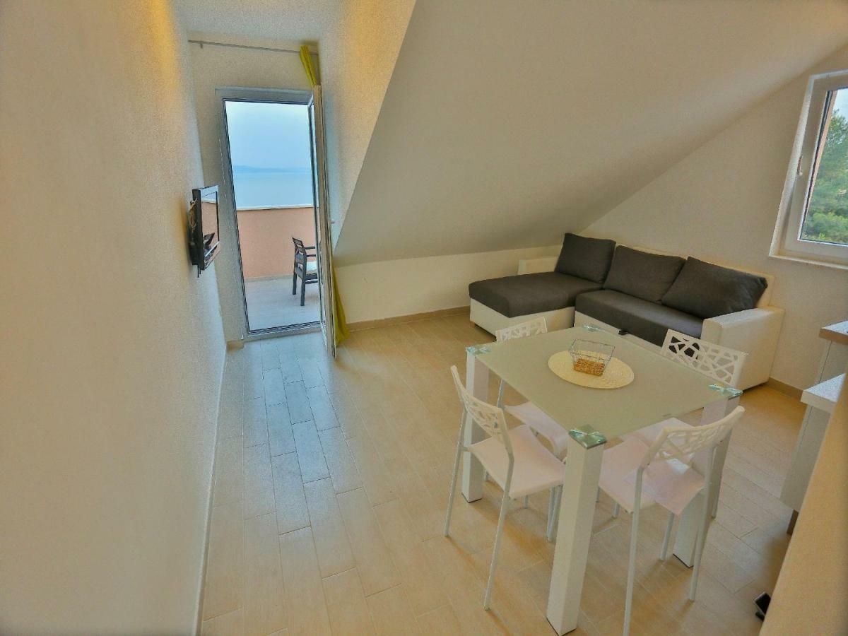 Apartments Marly Trogir Exteriör bild